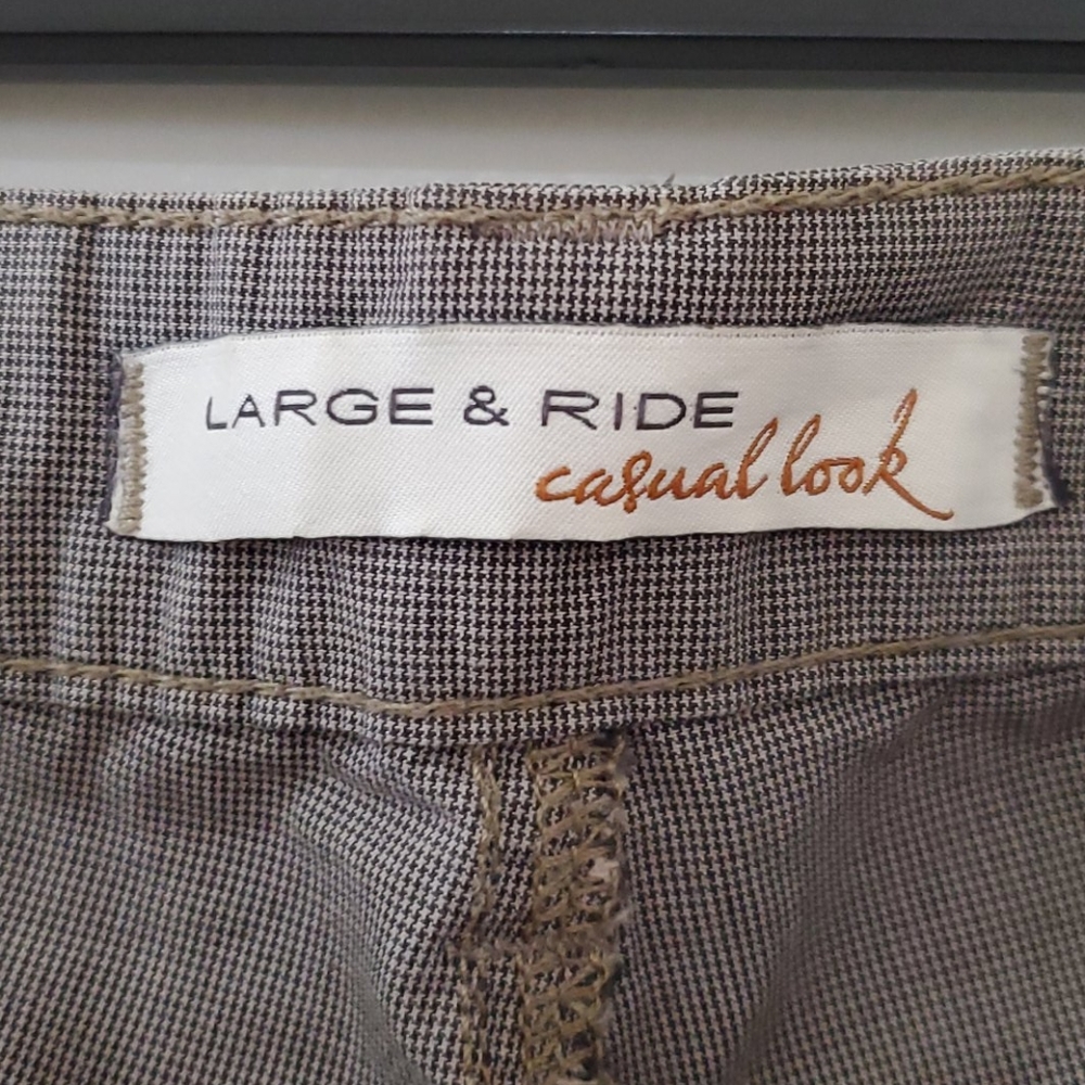 Pants - Picture 5 of 6